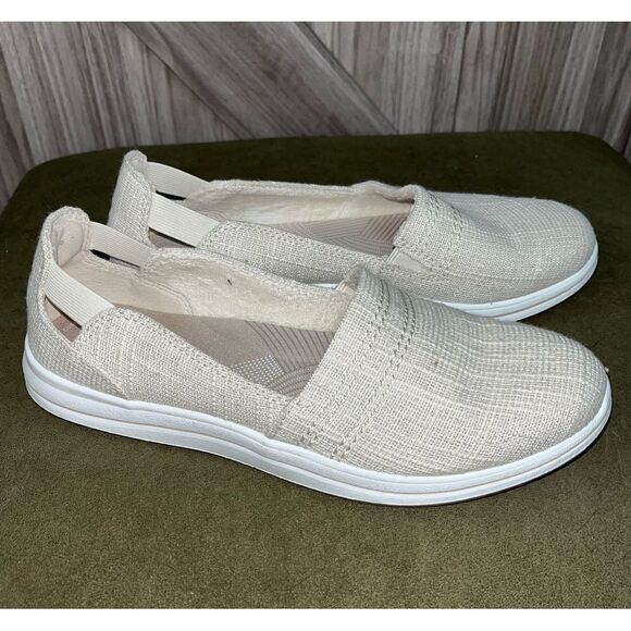 Clarks Shoes - Clarks CloudSteppers Gold Weave Shoes Womens Size 6.5 Loafers Comfort Slip-On